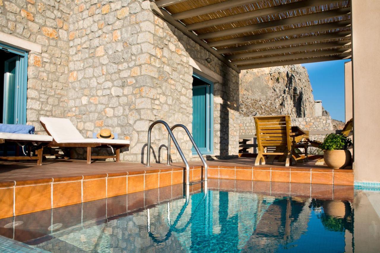 Petra Boutique Homes Arginonda エクステリア 写真